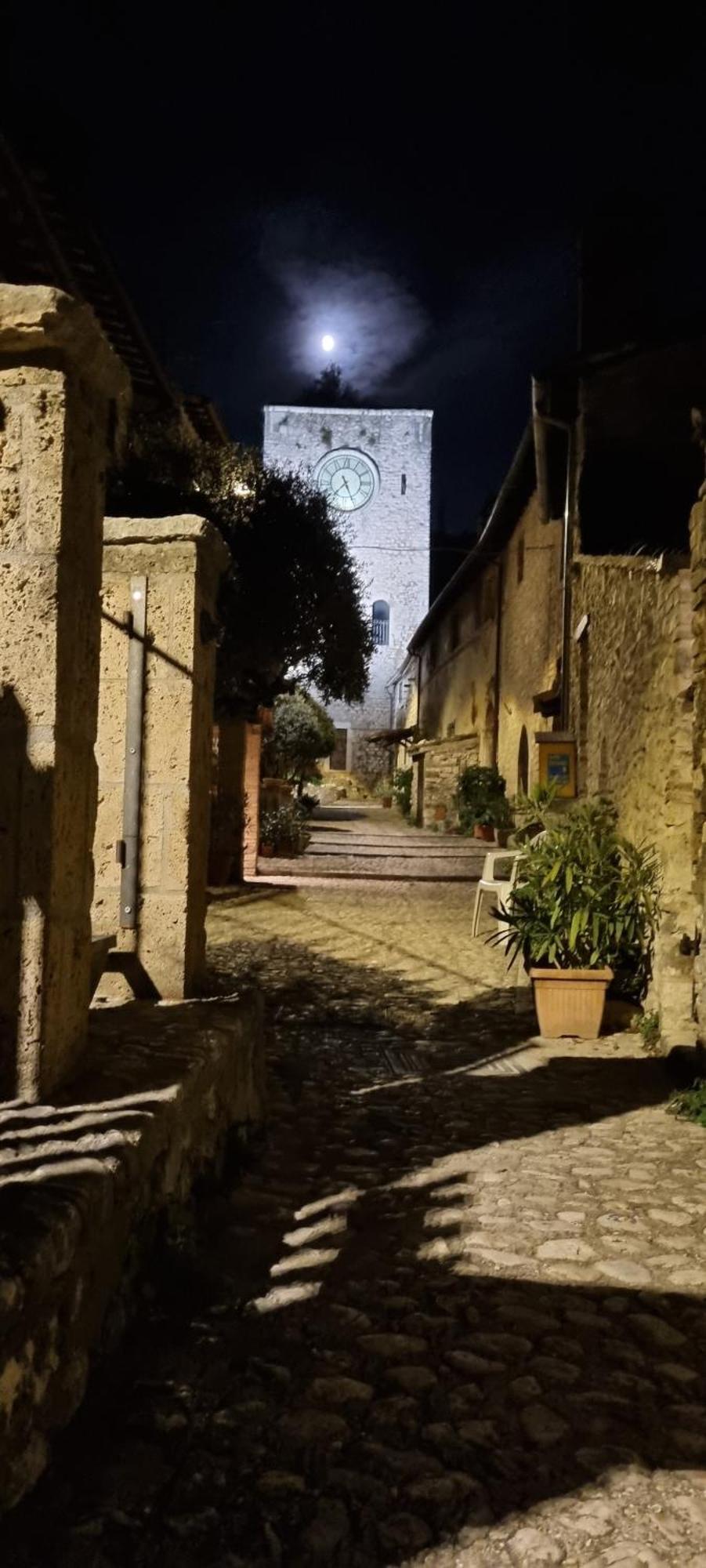 Cuore Del Castello Arrone Buitenkant foto
